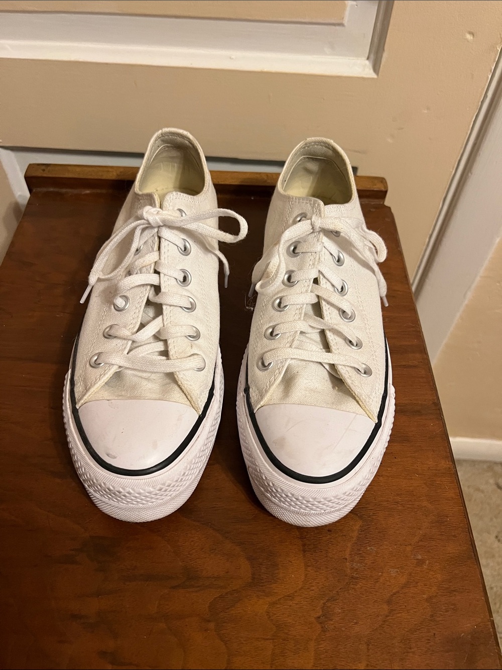 Converse White ALL-STAR Low Top Platform Sneakers